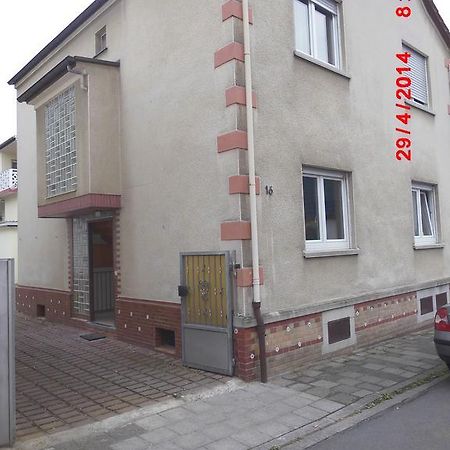 Frankfurt Airport & Fair Apartment Kelsterbach Buitenkant foto