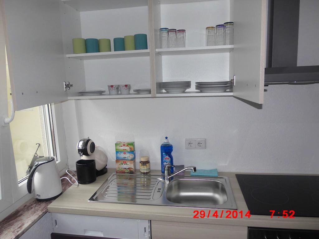 Frankfurt Airport & Fair Apartment Kelsterbach Kamer foto