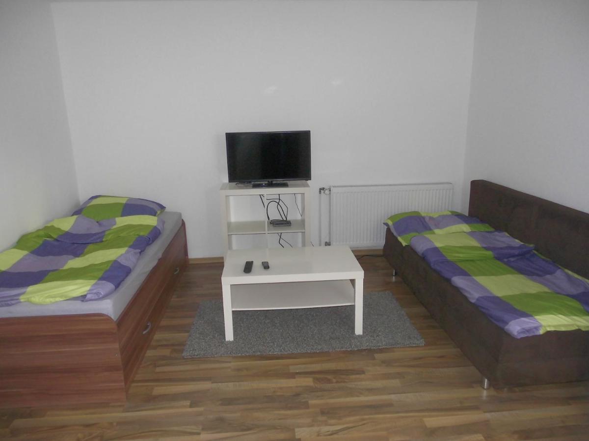 Frankfurt Airport & Fair Apartment Kelsterbach Kamer foto
